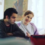 Joséphine Draï Instagram – T’en as pas marre de sourire comme une débile toute seule?! Non, surtout pas quand je lis tous vos adorables messages!!! #PlanCoeur #EpisodeSpécialConfinement #Saison2Episode7 #MERCI❤️🙏🏻