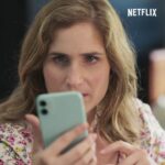 Joséphine Draï Instagram - WE ARE BACK! PLAN COEUR Double Épisode Spécial CONFINEMENT! Mercredi 26 à 00h01! ❤️💥❤️ Sur @netflixfr of course! #plancoeur #confinement #planconfiné.e.s #surprise En Confinement