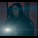 Joséphine Draï Instagram - J’ai appris à faire 3 différentes clés de bras pour cette série. Faut pas l’emmerder la dame…#Darknetsurmer c’est le 7 octobre sur @primevideofr et si tu regardes pas, je saurai te le faire regretter.