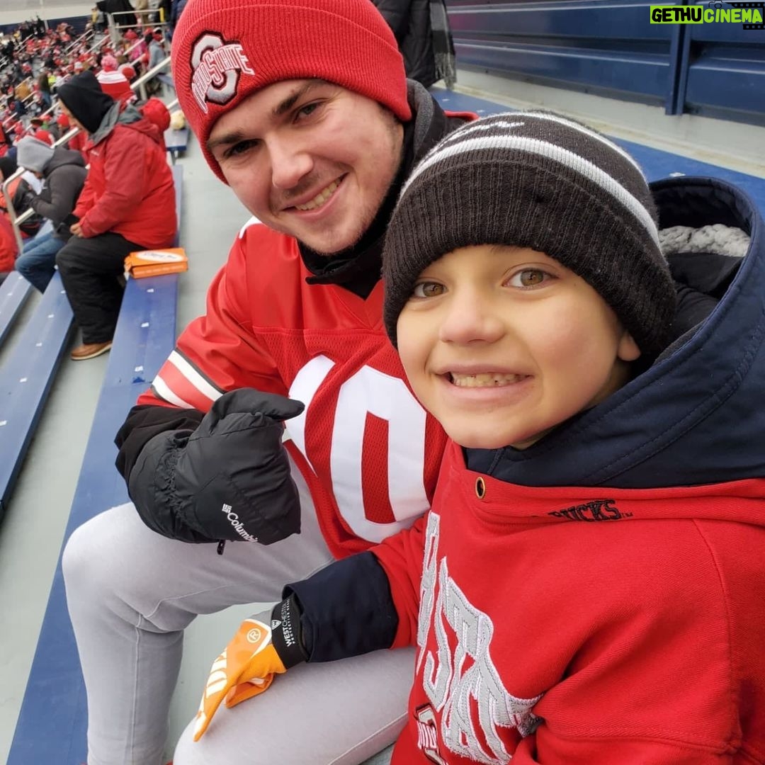 Josh Burns Instagram - May not have been the outcome we wanted in the game yesterday but the memories that were made will last a lifetime!! Just awesome to see my sons Josh Burns and Gman smile and laugh so much!! Gabriel really looks up to his big bro and it's always great to watch him follow Josh, around as if they're attached at the hip.ππ― Big shout out to my boy @scott79osu for coming through with great tickets for us as well!! GO BUCKS!! #family #prouddad #justtheboys #memories #bighouse #rivalry #collegegameday #annarbor #cold #snowymorning