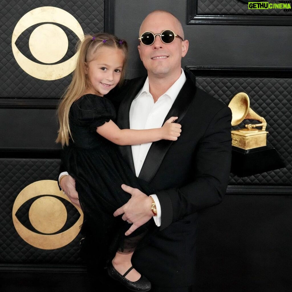 Josh Gudwin Instagram - 65th annual Grammy Awards was a fun one!!! Walked my daughter down the carpet which was a first ✅ & Secured another one w @badbunnypr ‼️. Congrats to all the noms and winners this year and to new friends and old!! Now back to the music!! #grammys #mixedbyjoshgudwin #recordingacademy #producersandengineerswing
