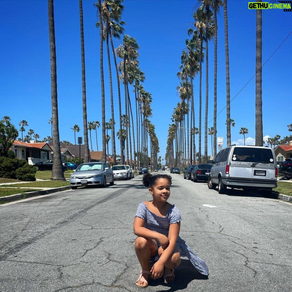 Journey Christine Instagram - Made in LA ☀️🌊🌴 Los Angeles, California