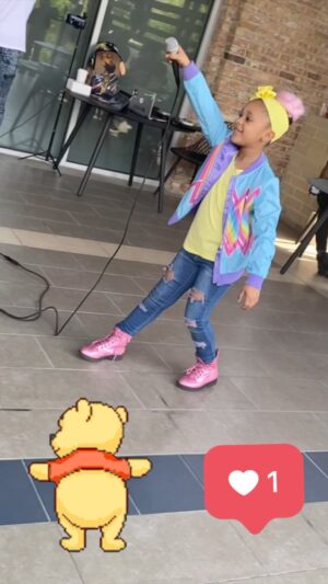 Journey Christine Instagram - @journeychristine 

She is so amazing and very talented as you can see her singing here and she is also on a Netflix Show.

#alleyesonthem #kidpreneurship #kids #kidpreneurs #thepowerofyourvoice #therealjesusortiz #thegeeboys