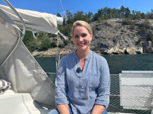 Judith Rakers Instagram - Heute verreisen wir gemeinsam nach Schweden, wenn ihr mögt: es geht nach Stockholm und in die Schären, wo Natur und Wasser umwerfend schön sind. Und diese zauberhaft freundlichen Menschen überall…. Ich habe die ganze Zeit gedacht: hier würde ich auch gern leben. Um 20.15 Uhr gehts los - im NDR-Fernsehen. Bis gleich!! #wunderschön #stockholm #schären #schweden #reisereportage #neuefolge