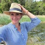 Judith Rakers Instagram - Heute verreisen wir gemeinsam nach Schweden, wenn ihr mögt: es geht nach Stockholm und in die Schären, wo Natur und Wasser umwerfend schön sind. Und diese zauberhaft freundlichen Menschen überall…. Ich habe die ganze Zeit gedacht: hier würde ich auch gern leben. Um 20.15 Uhr gehts los - im NDR-Fernsehen. Bis gleich!! #wunderschön #stockholm #schären #schweden #reisereportage #neuefolge