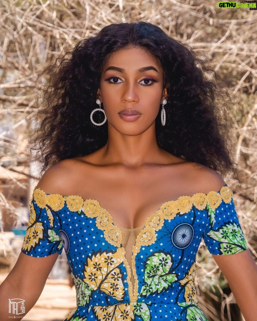 Julia Samantha Edima Instagram - Miss World Cameroon 👑 «  Your mental Your beauty » 📸 : @leo.vouk_shotthis