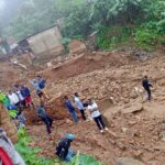 Julia Samantha Edima Instagram - My country 🇨🇲is facing a tragedy at the moment: a landslide causes several deaths and injured in the political capital Yaoundé, more precisely in the Mbankolo district.💔 💔💔 let us unite in prayer for these unfortunate families and people who have left. , let's go trying to comfort them as best we can with today 🤲🏽😔 #Mbankolo Mbankolo,Yaoundé,Cameroun