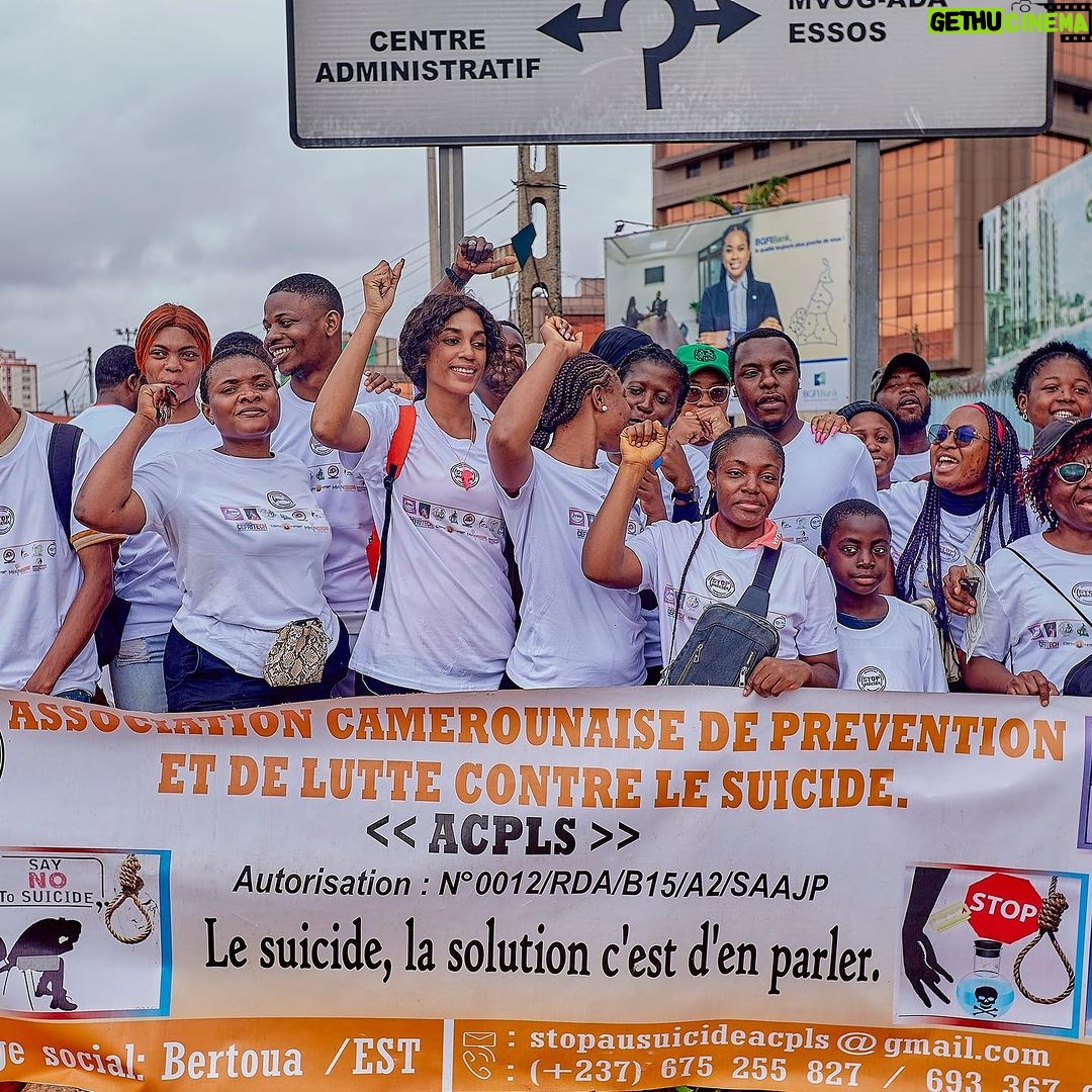 Julia Samantha Edima Instagram - WORLD SUICIDE DAY Nearly 800,000 people commit suicide each year. It ´s a complex and still taboo mental health phenomenon in Cameroon. Today, September 10, as every year, we celebrate World Suicide Day. It would be good if we often devoted ourselves to this question in the name of humanity. As a prelude to this day, I had the opportunity yesterday to join the Cameroonian Association for the Prevention and Fight against Suicide for an awareness march in the city of Yaoundé. Suicid is the act of deliberately killing oneself dead. Suicidal thoughts are a signal alarm . They arise when suffering has become too big and the person can’t reduce it with the means italready knows. The factors can be various: Trauma, bereavement, a crisis situation, job loss or financial difficulties, depression, etc. We shouldn’t judge anyone, because not everyone has the capacity to bear certain pains, everyone has a level of sensitivity. Awareness should be a reflex adopted by everyone, no need to be a therapist to tell someone "it's going to be okay, hold on" when that person shows signs of distress. 📸: @Caption12 #yourmentalyourbeauty #stopsuicid #bwap #missworldcameroon