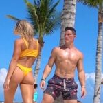 Julian Daigre Instagram – Soooo… we’re you thinking what I was thinking? ⬇️ 

The sky is REALLY blue at the beach.