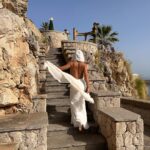 Juliana Paes Instagram - un'immagine greca in sicilia #palermo #sicilia Villa Igiea, a Rocco Forte Hotel
