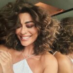 Juliana Paes Instagram - Uma morena iluminada biscoitando seu feedzinho 🤎