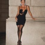Juliana Paes Instagram - un'altra notte meravigliosa 🖤 Signorvino