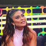 Juliana Paes Instagram - Eu amo todos vocês. Demais! Vocês são as pessoas mais importantes da minha vida. Obrigada por tudo. Que sorte a minha poder viver com vocês ❤️ Muito obrigada @ivetesangalo e toda a sua equipe da #PipocaDaIvete por esse momento tão lindo