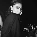 Juliana Paes Instagram - Ontem a noite! @calzedoniabrasil #calzedomania #calzedoniabrasil Itália, Milão