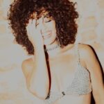 Juliana Paes Instagram - Nossa, que gos… que linda!! 😅🤪💗