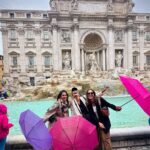 Juliana Paes Instagram - Garotas na Chuva ou em Roma!💗💜💗 Fontana Di Trevi