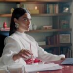 Juliana Paes Instagram - Gente, tenho uma novidade muito legal para contar para vocês: vou fazer uma nova personagem na campanha de @resfenoloficial. Será que é mocinha ou vilã? Eu não posso dar spoiler, mas posso mostrar um pouquinho dos bastidores. Bora ver? 🎥 #PraTodosVerem