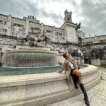 Juliana Paes Instagram - Não é à toa que Roma tem as mesmas letras que tem o Amor! Nunca vou esquecer essa vista! Hotel Hassler Roma