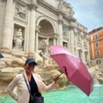 Juliana Paes Instagram - Garotas na Chuva ou em Roma!💗💜💗 Fontana Di Trevi