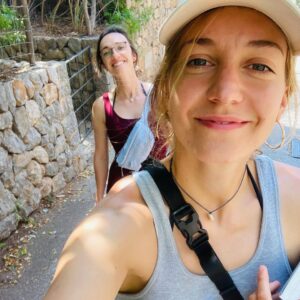 Juliane Wurm Instagram - About last week 

1: ich, Angst vor Fischen, immer 
2: wir oder tourism go home 
3: Café con leche, 7€, low budget Urlaub 
4: ewige Drillingsblumenliebe
5: Kontemplation 
6: Aioli
7: Eleganz brought to you by Naomi 

Mit freundlicher Unterstützung von Enrique Iglesias, Shakira, Danger Dan, Andreas Meier, Hannah Arendt, Navid Kermani uvm - gracias a todos und 

Adios 💗💙