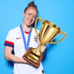 Julie Foudy Instagram - Oh yes, as Season 10 of our Laughter Permitted Pod is about to launch next week, it’s time to celebrate our best moments from Season 9. Cue THE DOPIES in honor of our Dope Village. 💃🏻👊🏼🥇🏆🙏🏼