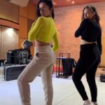 Juliette Instagram - Tengo, tengo, tengo lengo tengo… 🔺 TENGO já está disponível em todas as plataformas digitais! E agora eu quero ver todo mundo fazendo a dancinha comigo!! #Tengo #Ciclone