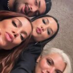 Juliette Instagram - PREPARA que hoje tem #AltasHoras especial @anitta Quero todo mundo assistindo! Styling @leandroportos Look @davidkomalondon Makeup @leandrorodaluge Fotos look @igoormelo Fotos programa Globo/ Bob Paulino Para todos verem: esse post possui texto alternativo