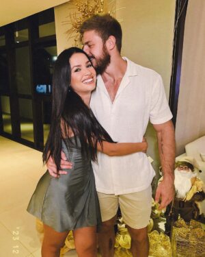 Juliette Instagram - Feliz Natal 💚