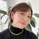 Jun Sena Instagram - ⁡ ⁡ 今日はお稽古休み。 ですが朝から別件の取材＆撮影でした。 詳細はまた改めてお知らせします。 ⁡ 今日は私服での撮影だったので、彩乃先輩から年末に頂いた誕生日プレゼントのピアスを付けてみました。 私好みのピアス、ありがとうございます！ ⁡ やっと頂いたところで大変恐縮ではございますが、２ヶ月半後には今年の誕生日が来てしまうんですねー。 ⁡ 私の誕生日は毎年「１２月」という認識でよろしいのでしょうか？ ⁡ ファイナルアンサー？ ⁡ ⁡ #彩乃かなみ さんからの #誕生日プレゼント #私が生まれたのは #4月1日 #でも先輩がプレゼントくれた日が #私の誕生日 #先輩次第で #毎年誕生日変更 #平和な変更 笑