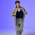 Jung Ho-seok Instagram - 문명특급 나왔어요 🐰🖤 많.관.부😜 다큐도 📽 많.관.부 🥹💜
