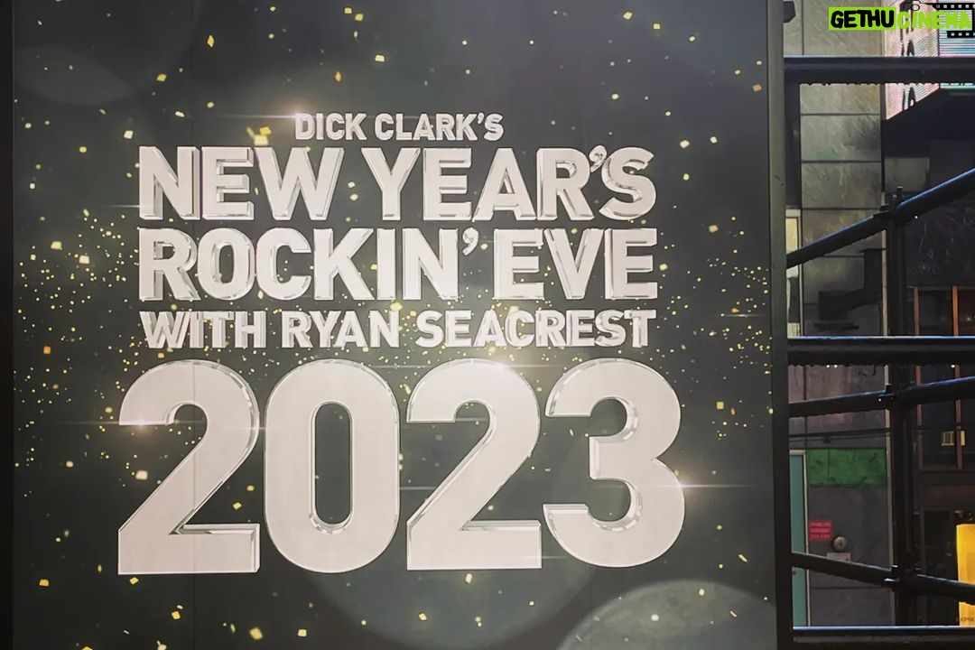 Jung Ho-seok Instagram - 2023 NEW YEAR'S ROCKIN' EVE 🥳