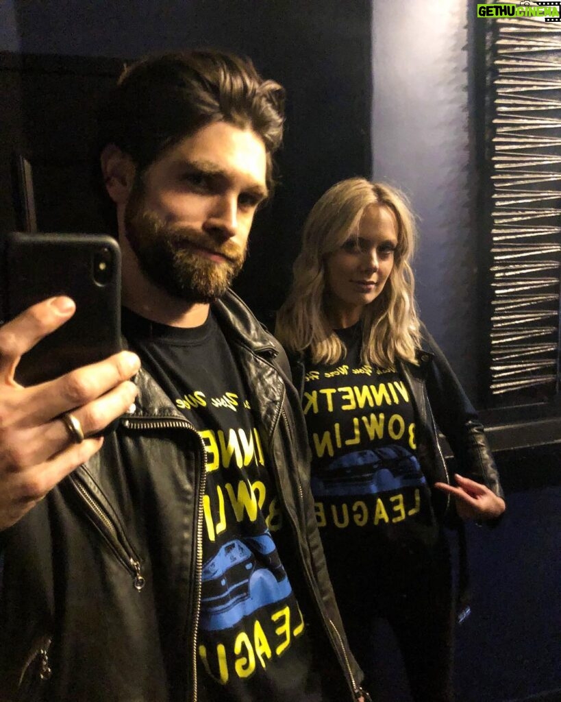 Justin Gaston Instagram - You’re not going to not buy a concert t shirt and then you’re not going to not put it on in the bathroom. Right? #coolparents #winnetkabowlingleague