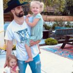 Justin Gaston Instagram - Can’t believe my little girl is 4. Happy Birthday Olivia. I love you!