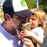 Justin Gaston Instagram – the best part of Disney (besides the corn dogs) – IIIIIICE CREEEEAM!!!