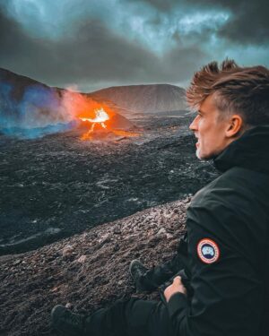 Justin Howell Instagram - Mordor 🌋 Iceland 🇮🇸 
📸 @mich.todorovic 🙏🏼
.
@canadagoose 
.⁣
.⁣
.⁣
.⁣
#activevolcano #flight #iceland #icelandic #icelandscape #icelandtravel #icelandtrip #iceland🇮🇸 #kinobody #landscapephotography #masterchief #stuntman #stunts #titans #traveltheworld #vacation #vacation2020 #vacationmode #vacations #vacationtime #vacationvibes #visiticeland #volcano