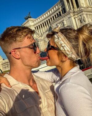 Justin Howell Instagram - 1 , 2 ,3 or 4 ?🥰❤️

#stuntcouple #travel #love #rome #comolake #traveling #picture #photography #couplegoals #sunset #lovers #travelers #reallife #french #canadian #taekwondo #hapiness #halo #motivation #fitness #fitnesscouple #fit #body 
@creativetravelcouples 
@couplegoals