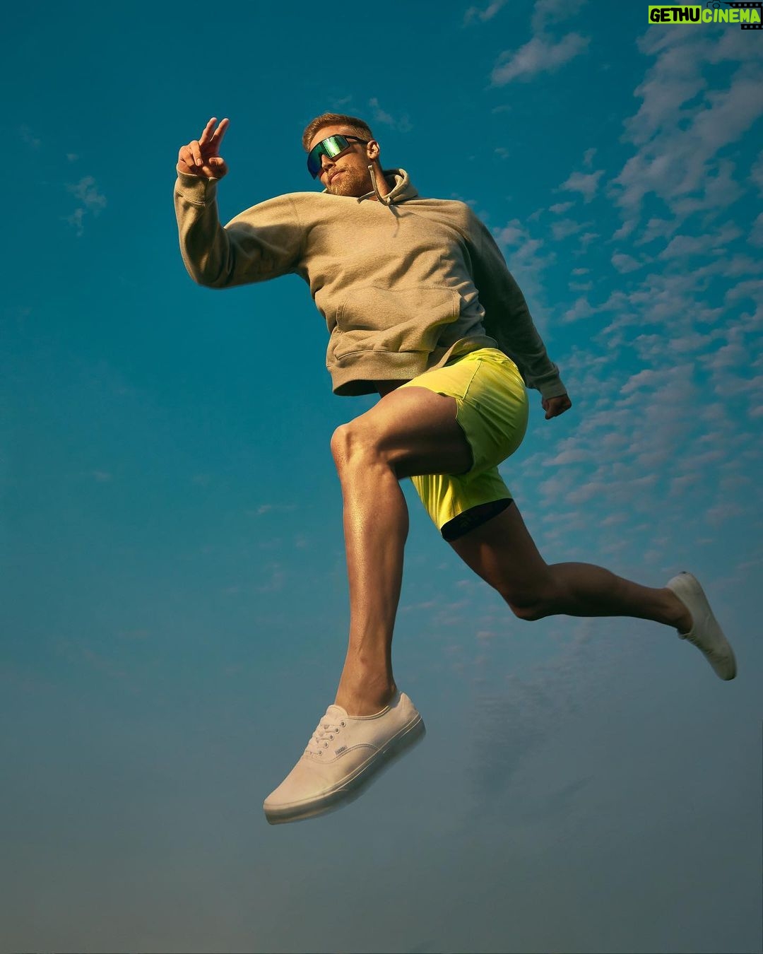 Justin Howell Instagram - Every day is a sprint. Also my head looks SUPER tiny π . πΈ @brettidaphotography π©² @bn3thapparel .β£ .β£ .β£ .β£ .β£ #action #art #athlete #beautiful #cardio #fashion #healthylifestyle #iloverunning #instagood #jump #love #photo #photographer #photography #photooftheday #photoshoot #run #runner #running #runningman #sport #sprint #stuntman #stunts #trackandfield #runnersworld Mimico Waterfront