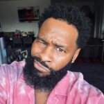 Justin Marcel McManus Instagram – The urge to grow this beard back out man… 🤔🤔🤔 
.
#happyfriday #✌🏾 Harlem New York