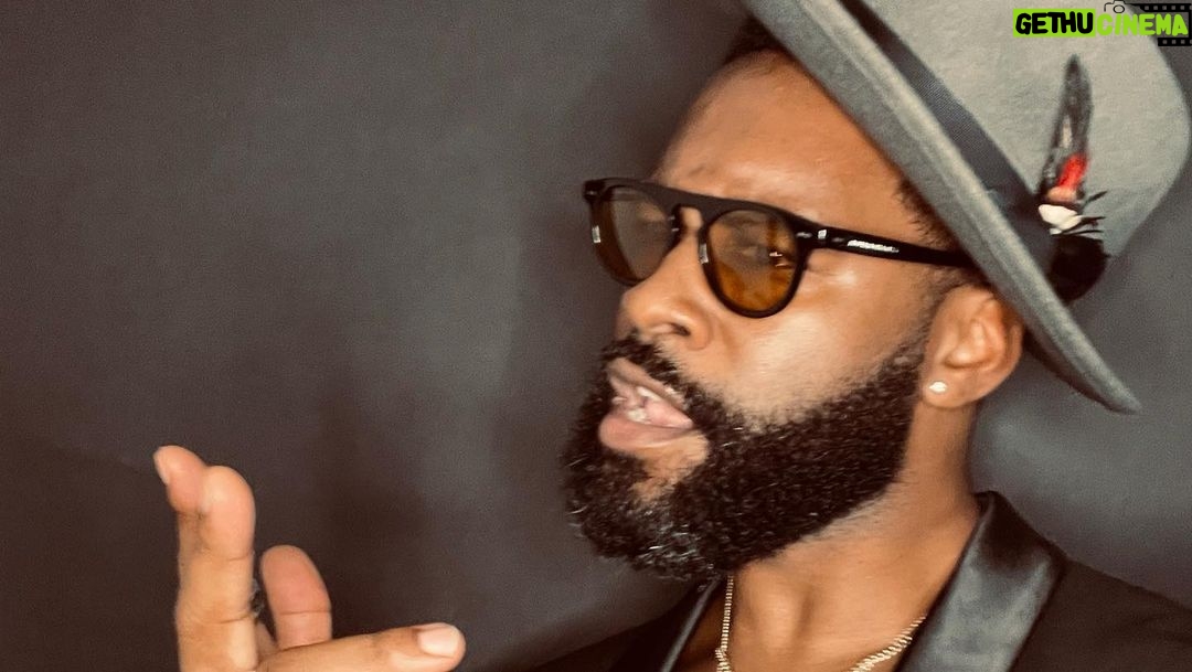 Justin Marcel McManus Instagram - When they ask for 70’s I’m gonna give you 70’s 🤣🤣🤣🤣🤣.. someone come take my phone please . #lol #inthehousebored Manhattan, New York