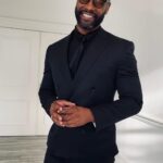 Justin Marcel McManus Instagram – Threw this bad boy on and met some cool folk in Ohio ✌🏾. African weddings are to much fun 🙌🏾
.
 #weddingseason #blacklabel #ralphlauren New York City, N.Y.