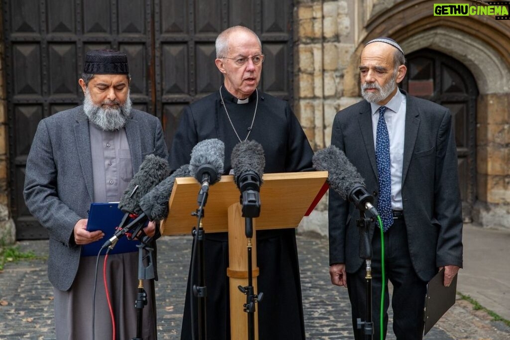 Justin Welby Instagram - The war in Israel and Gaza cannot be allowed to sow antisemitism, hatred and prejudice in the UK. This morning at Lambeth Palace I was joined by Sheikh Ibrahim Mogra and Rabbi Jonathan Wittenberg to call for solidarity in our communities. Sheikh Ibrahim and Rabbi Wittenberg spoke for their own communities and networks, of their deep pain for what is happening in Israel and Gaza and the sharp rise in antisemitism in the UK, but also of the comfort they have found in friendship forged across religious difference. I pray that we remain united against all forms of discrimination. Read more at the link in bio.
