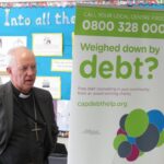 Justin Welby Instagram - In churches around the country, Christians Against Poverty help people to break free from debt and transform their lives. Very grateful to spend time meeting volunteers and people supported by @capuk_org at Market Drayton Methodist Church today. It’s an honour to serve as their patron.
