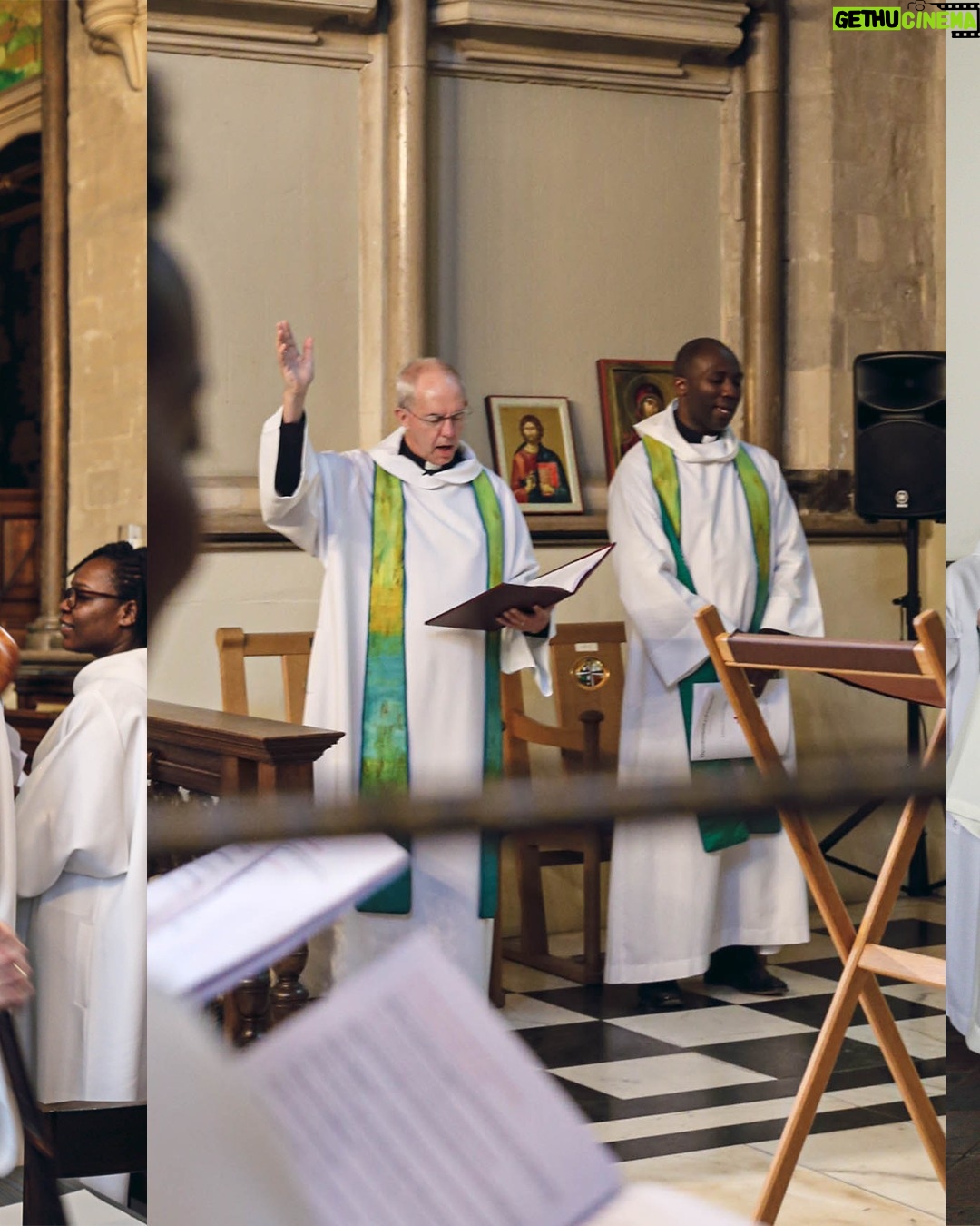 Justin Welby - 2.3K Likes - These extraordinary young people are now committed to spending a #YearInGodsTime as part of @thecommunityofstanselm – a group of Christians who live, study, serve and pray together at Lambeth Palace.
Join me in praying for God to reveal the depths of his personal call to each one of them this year. #YearInGodsTime