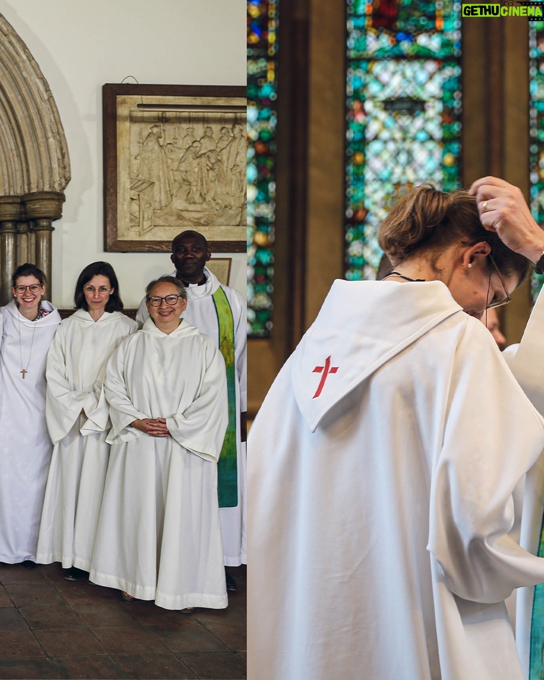 Justin Welby - 2.3K Likes - These extraordinary young people are now committed to spending a #YearInGodsTime as part of @thecommunityofstanselm – a group of Christians who live, study, serve and pray together at Lambeth Palace.
Join me in praying for God to reveal the depths of his personal call to each one of them this year. #YearInGodsTime