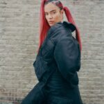 KAROL G Instagram - Miren las fotos tan lindas que me hicieron para W magazine ✨🖤 Gracias @wmag por invitarme a compartir los logros de mi carrera. Photography: @philipdanielducasse Styling: @aaalliata Writer: @elitewaste Hair: @joeygeorge Makeup: @michaelabosch Manicure: @honeynailz