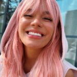 KAROL G Instagram - Pues mil caerán a tu derecha y diez mil a tu izquierda pero a ti NADA TE PASARÁ ✨ S91