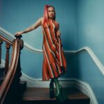 KAROL G Instagram - Miren las fotos tan lindas que me hicieron para W magazine ✨🖤 Gracias @wmag por invitarme a compartir los logros de mi carrera. Photography: @philipdanielducasse Styling: @aaalliata Writer: @elitewaste Hair: @joeygeorge Makeup: @michaelabosch Manicure: @honeynailz
