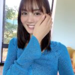 Kaho Mizutani Instagram - 室内なのに めっちゃ風吹いてる🌀 SPICEさんに インタビューして頂いたので 是非チェックして下さい♡