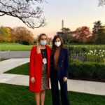 Kaitlan Collins Instagram - White House reporters, class of 2020. @meridithmcgraw White House Rose Garden