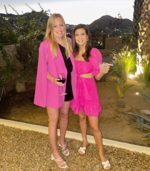 Kaitlan Collins Instagram - —30—